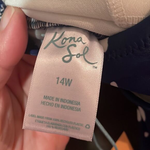 Kona Sol Navy & White Sotted One Piece Swimsuit, NWT - Picture 8 of 10